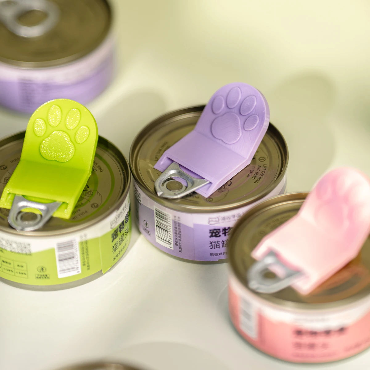 Cute Cat Paw Pet Food Can Opener – Easy Ring Pull Tool for Cat & Dog Cans